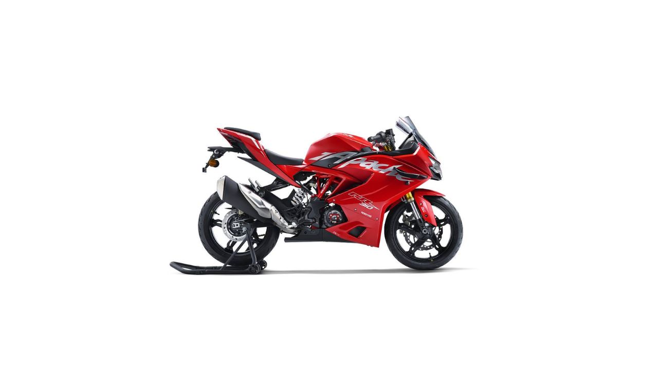 Apache और Yamaha R15